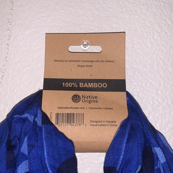 NWT Native Origins Blue 100% bamboo Roger Smith Circle Scarf - Picture 4 of 4